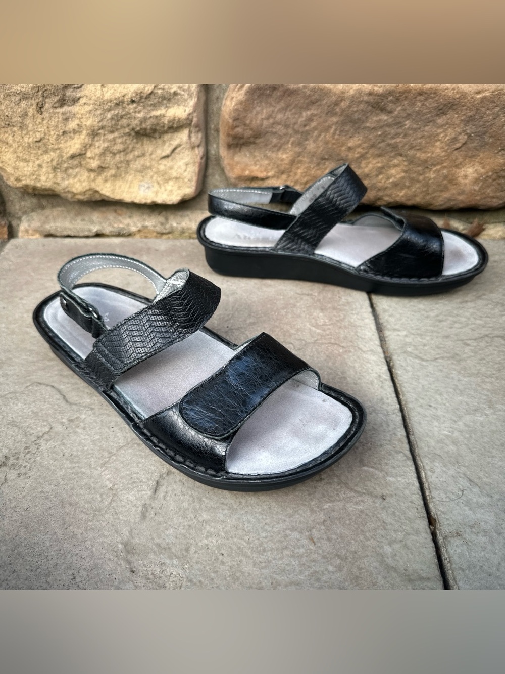 Alegria Verona VER -227 Women's Size 30/ 9 US Black Leather Wedge Sandals